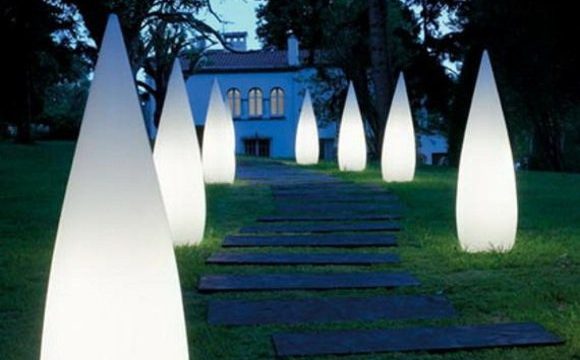 eclairage-exterieur-allee-jardin